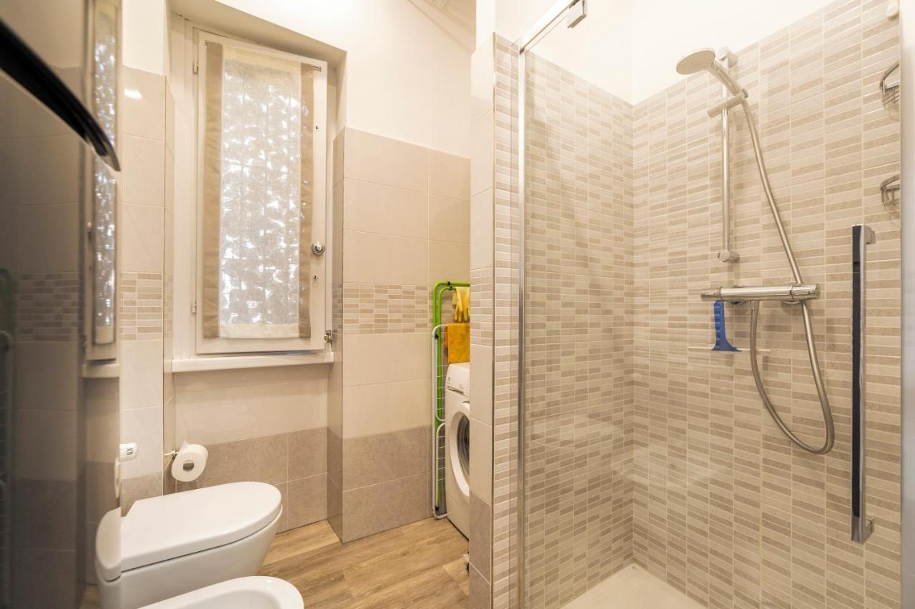 A Due Passi Da Piazza Firenze Apartment Milano Eksteriør bilde